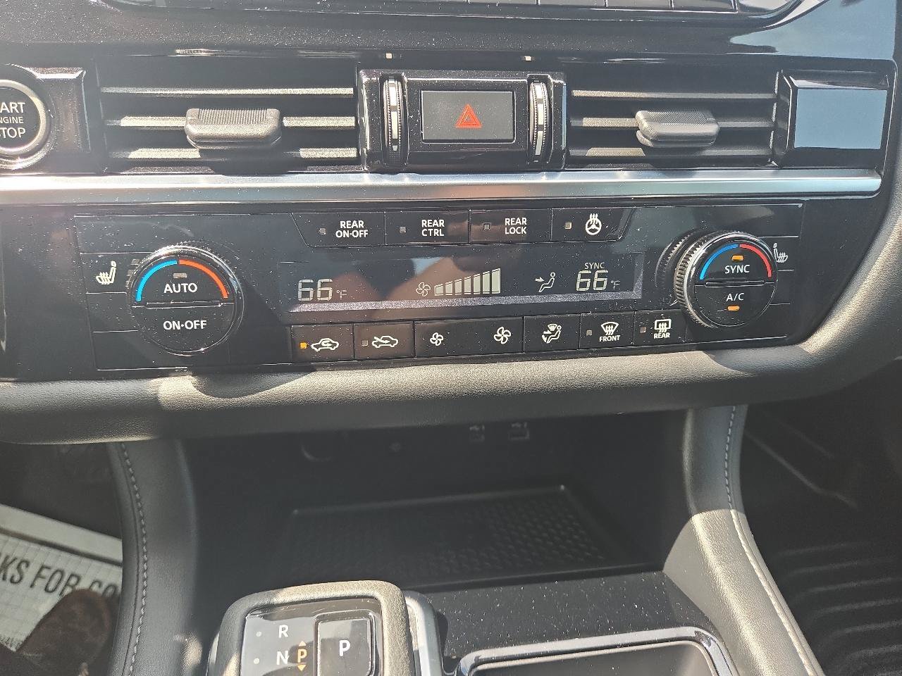 Used 2023 Nissan Pathfinder SL w/ Black Appearance Package AWD/4WD image 21
