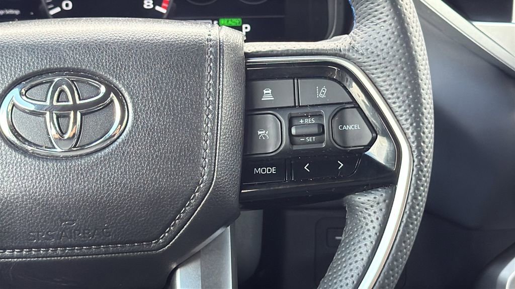 Used 2024 Toyota Sequoia Platinum AWD/4WD image 24