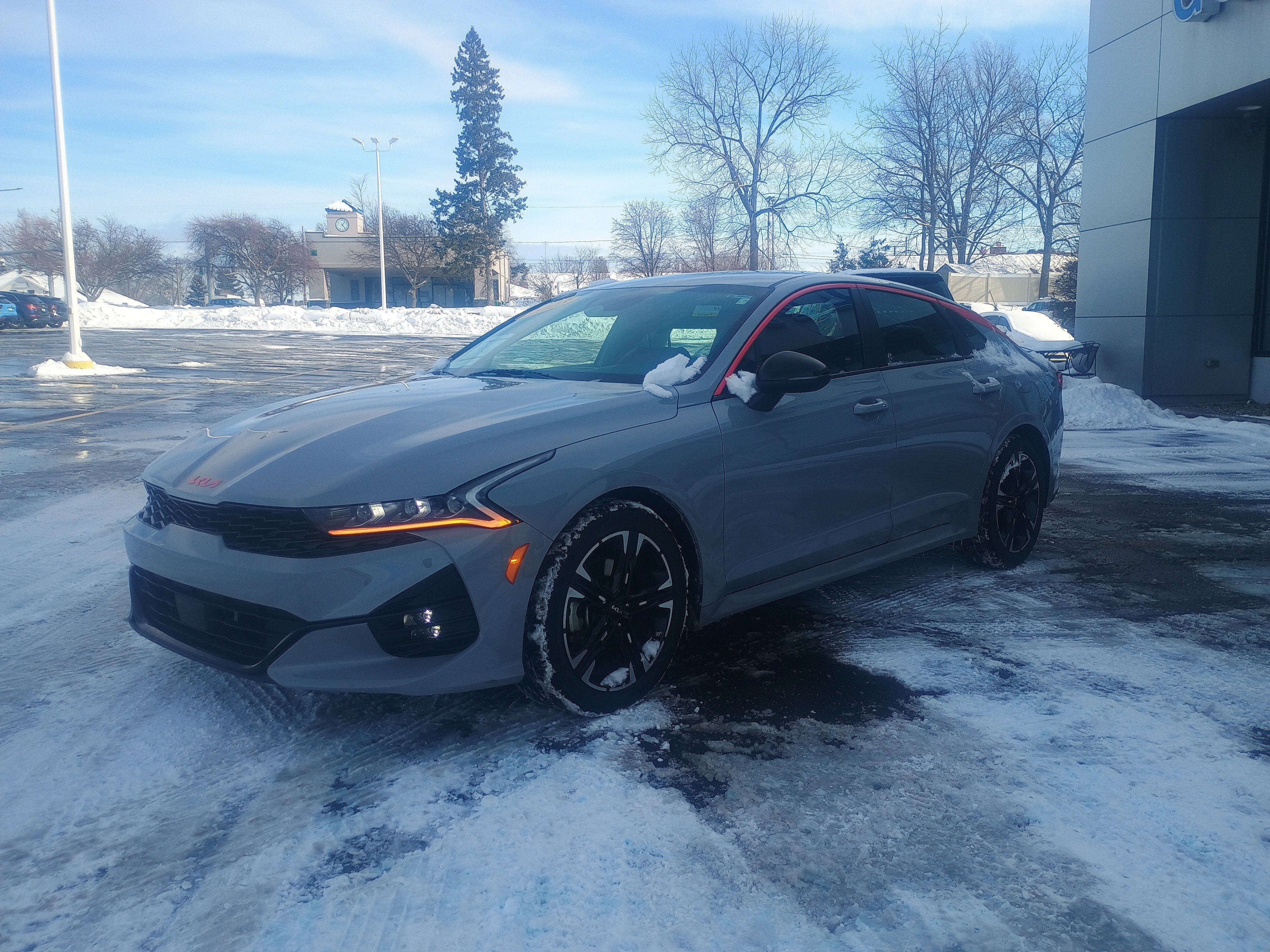 Used 2023 Kia K5 GT-Line w/ GT-Line Premium Package image 3