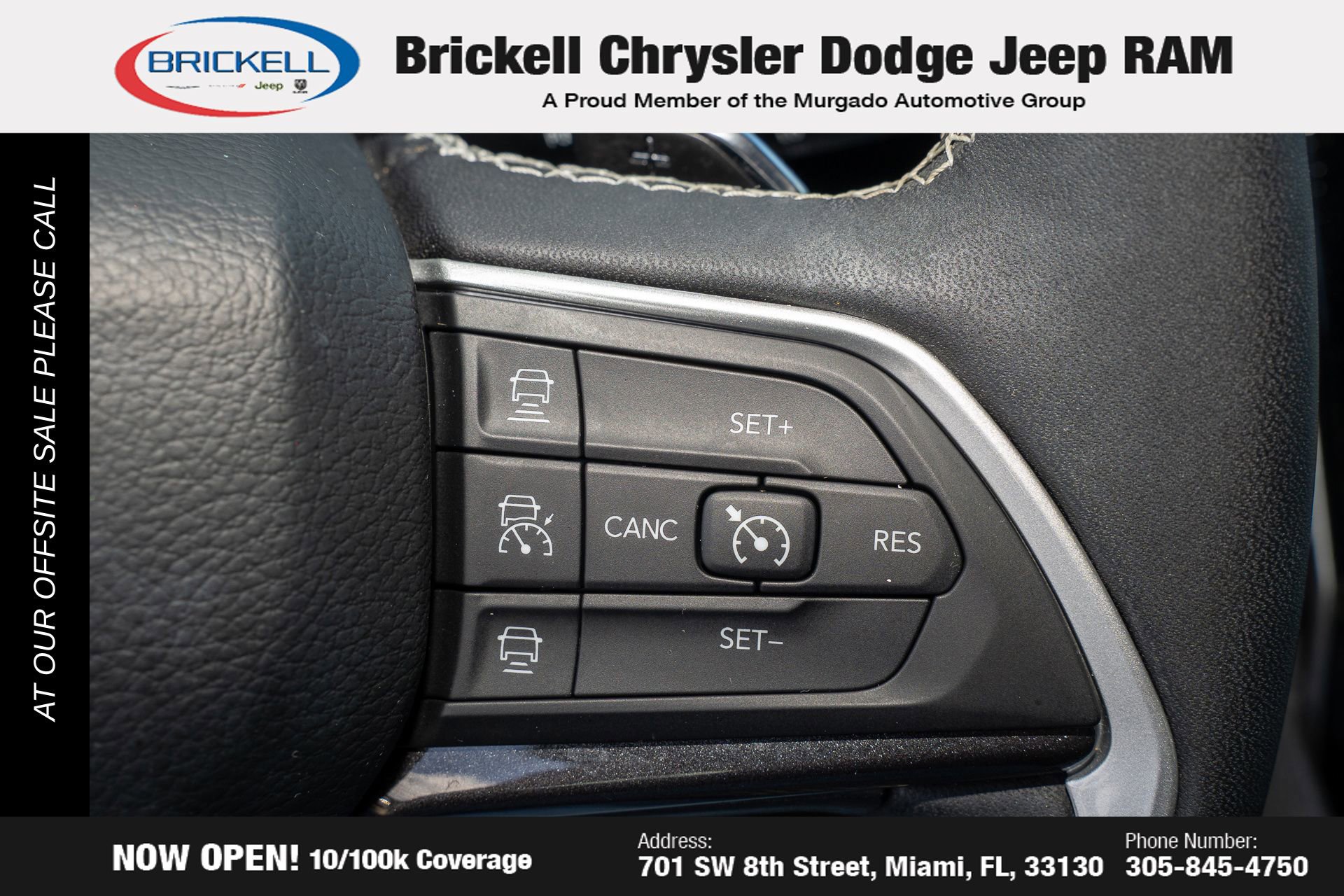 Used 2023 Jeep Grand Cherokee L Laredo image 34