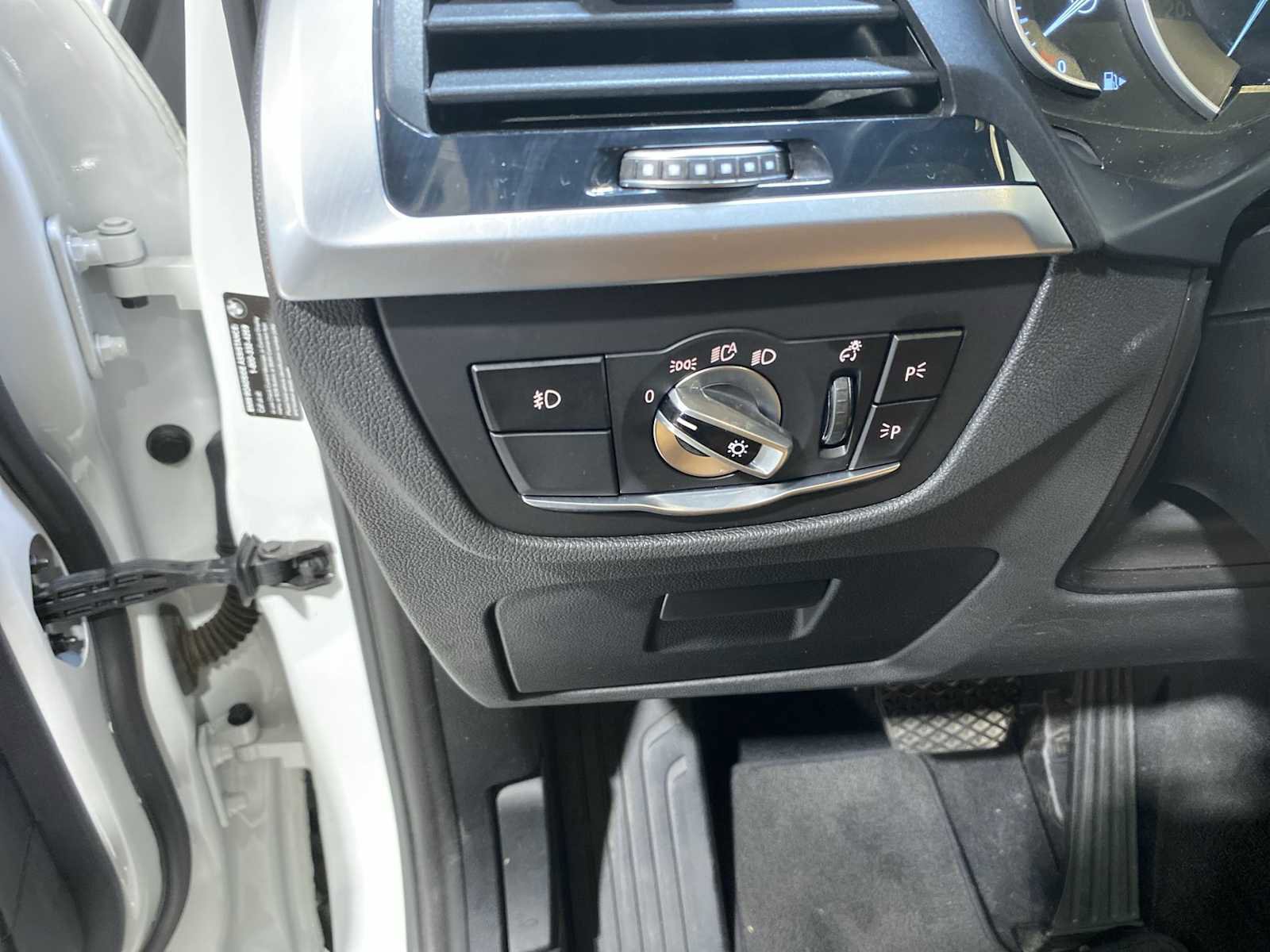 Used 2019 BMW X3 xDrive30i w/ Convenience Package AWD/4WD image 23