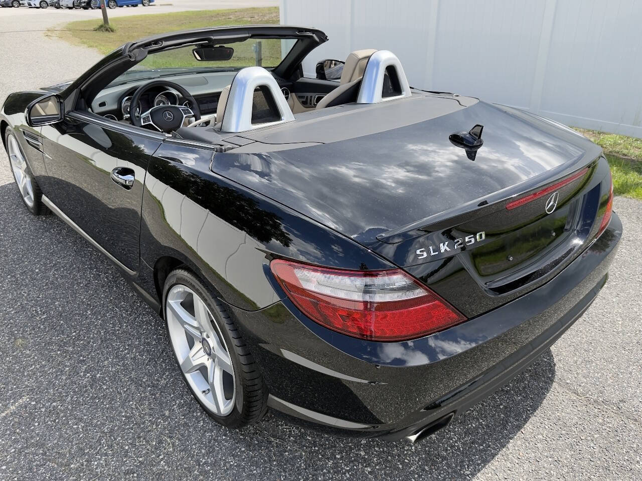 Used 2013 Mercedes-Benz SLK 250 image 7