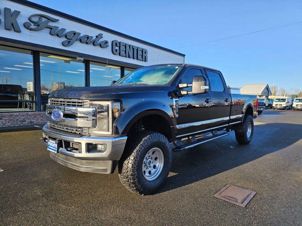Used 2017 Ford F350 Lariat w/ Lariat Value Package image 2