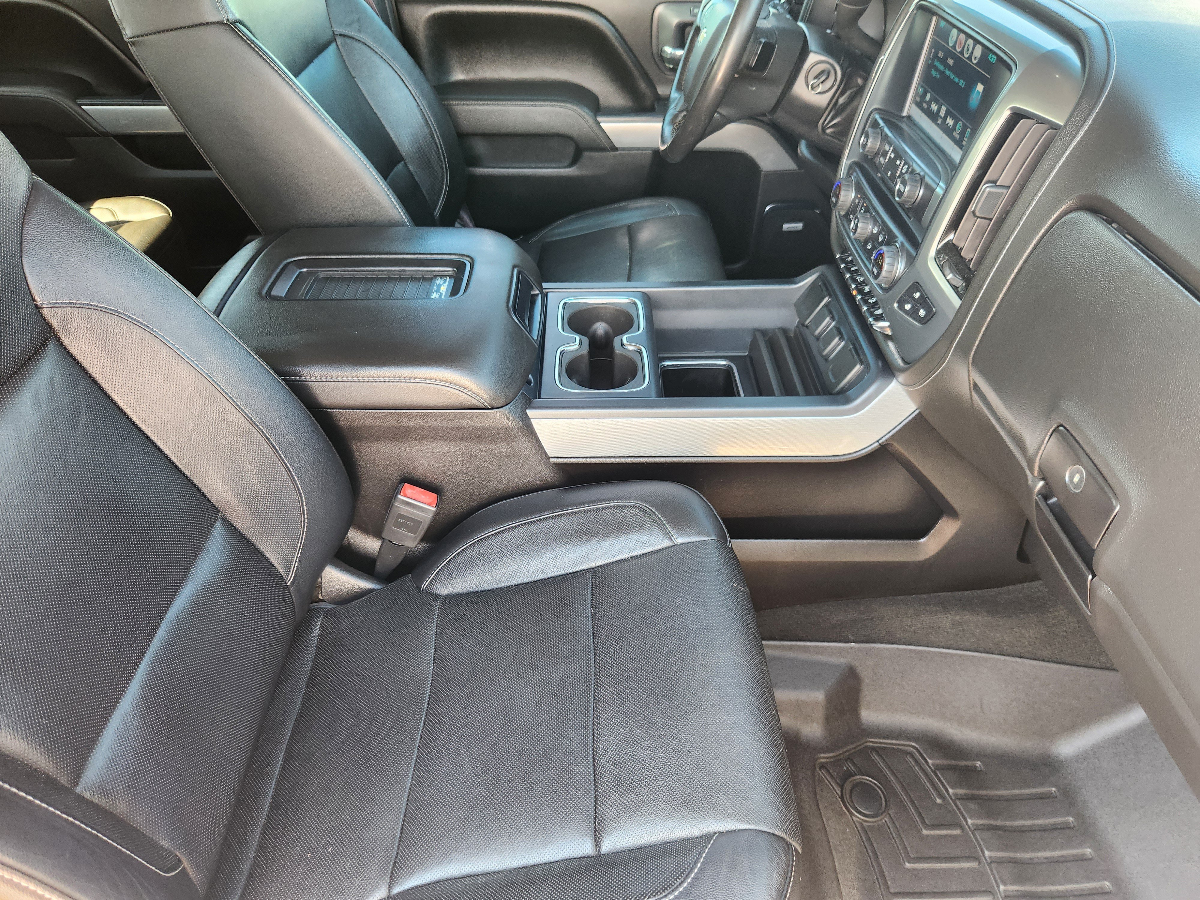 Used 2016 Chevrolet Silverado 3500 LTZ w/ Duramax Plus Package AWD/4WD image 16