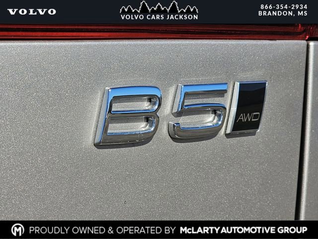 New 2026 Volvo XC60 B5 Plus w/ Protection Package Premier image 26