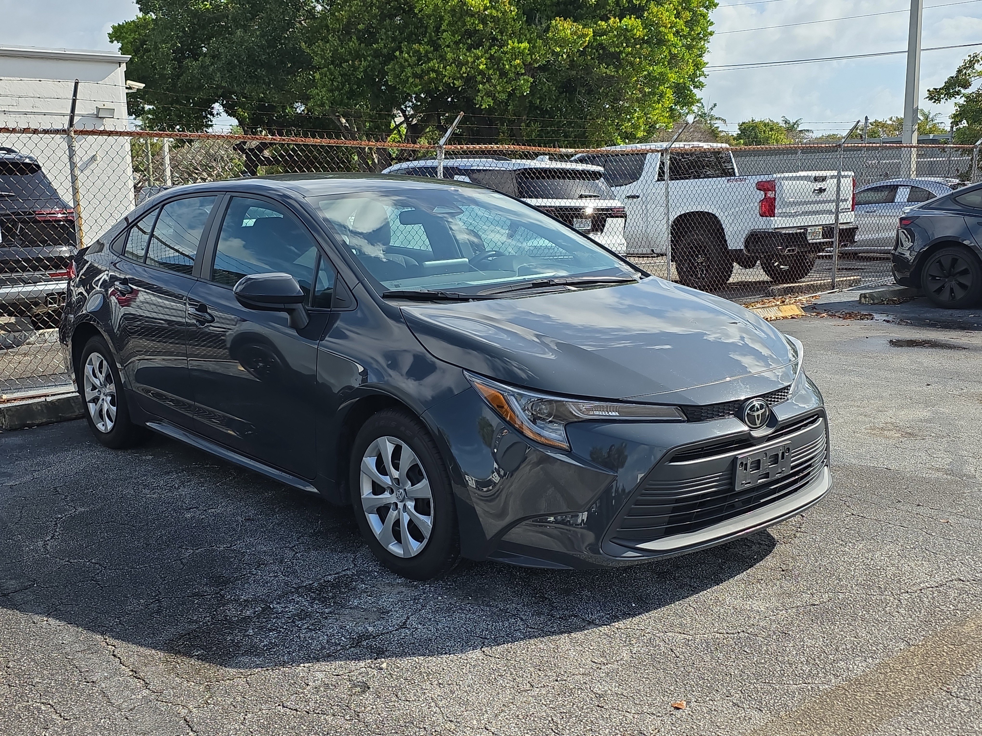 Used 2024 Toyota Corolla LE image 9