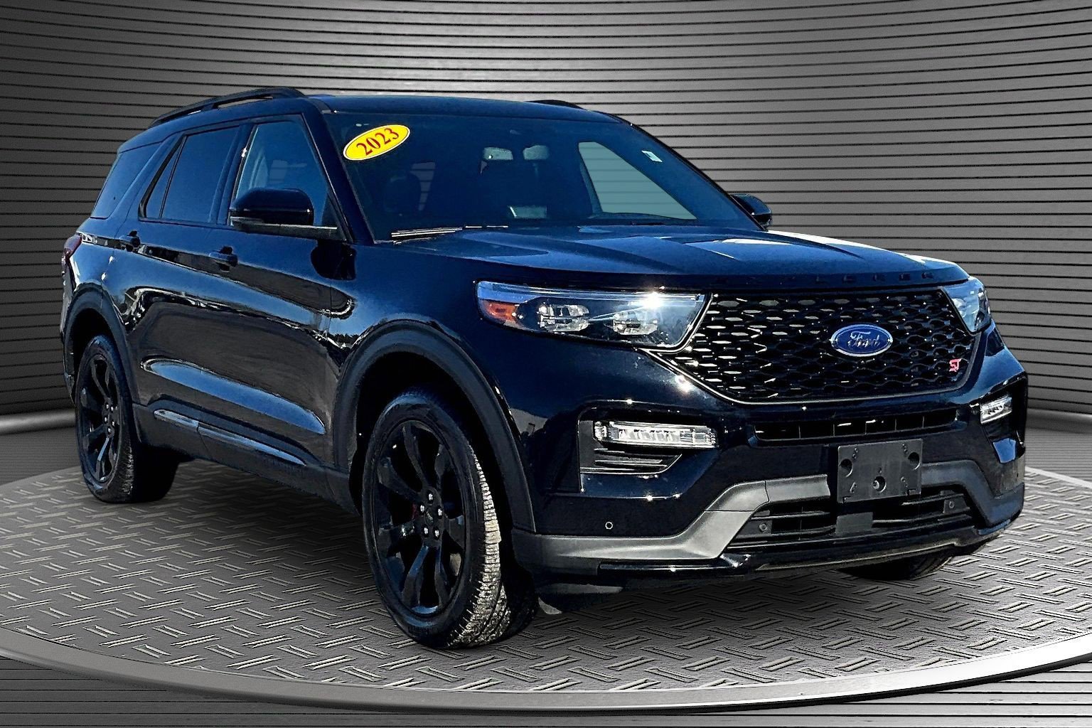 Used 2023 Ford Explorer ST w/ Equipment Group 401A
