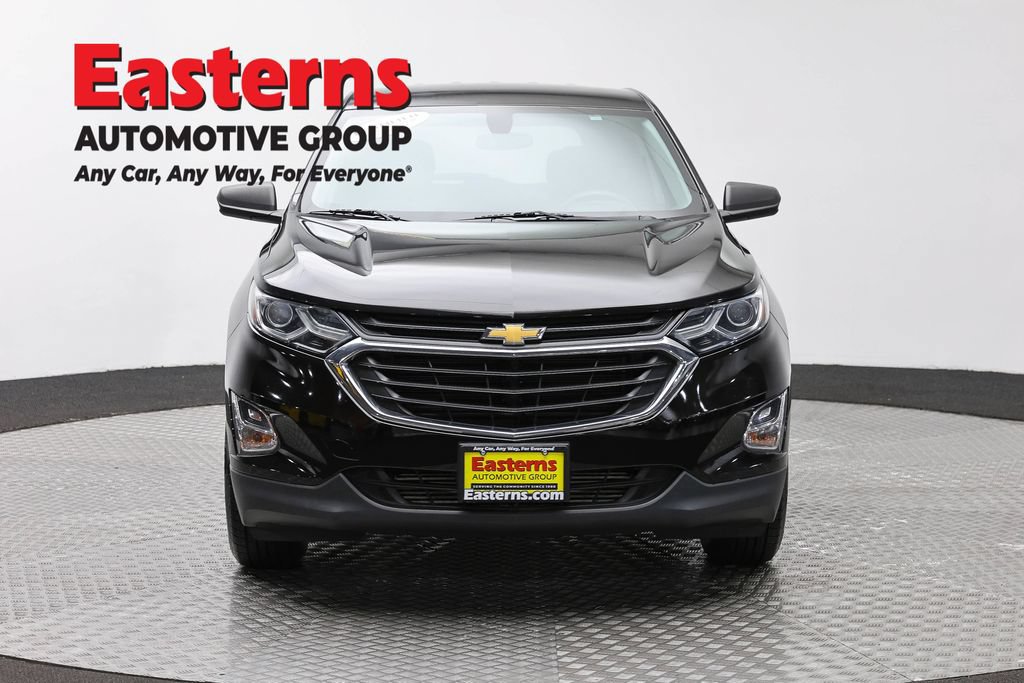 Used 2019 Chevrolet Equinox LS w/ LS Convenience Package AWD/4WD image 4