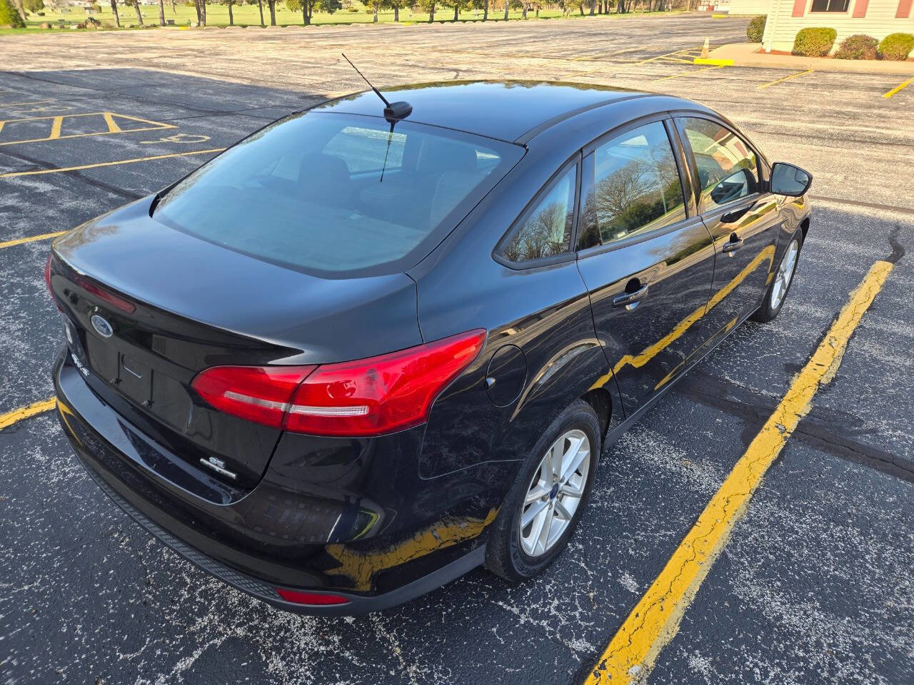 Used 2015 Ford Focus SE image 11