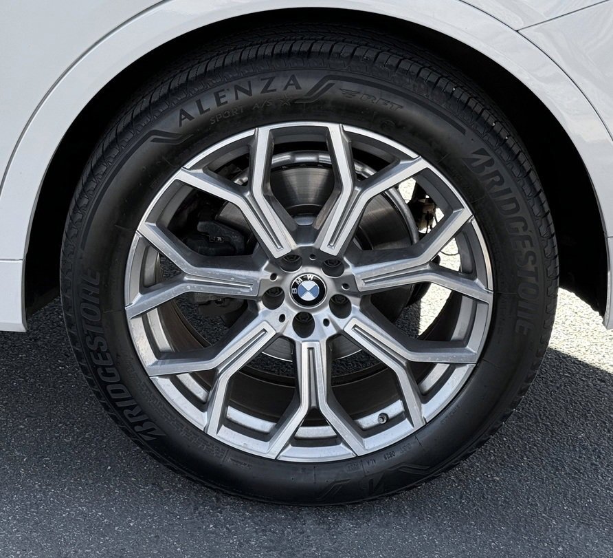 Used 2022 BMW X7 xDrive40i image 14
