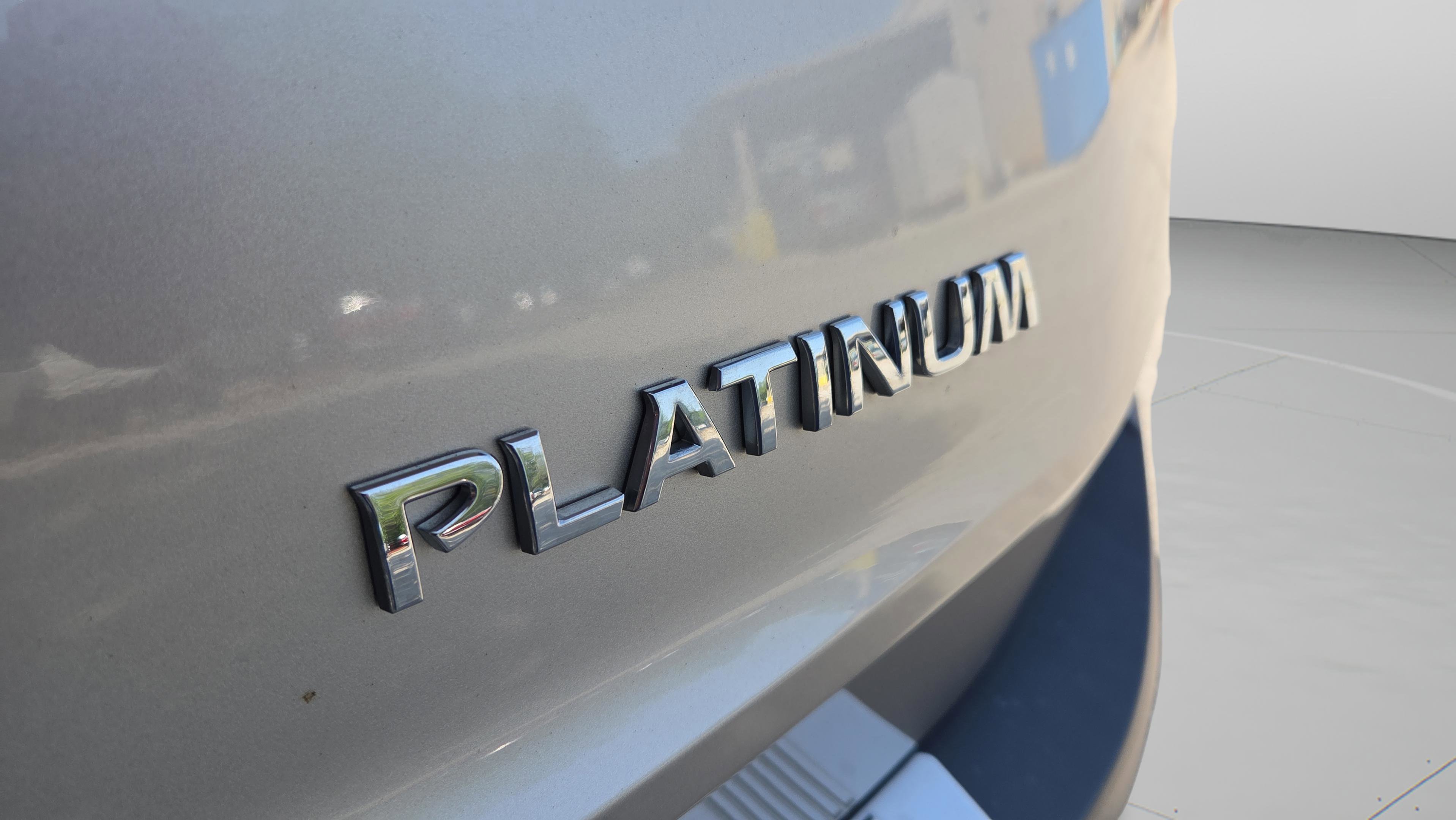 Used 2023 Nissan Rogue Platinum w/ Platinum Premium Package FWD image 34