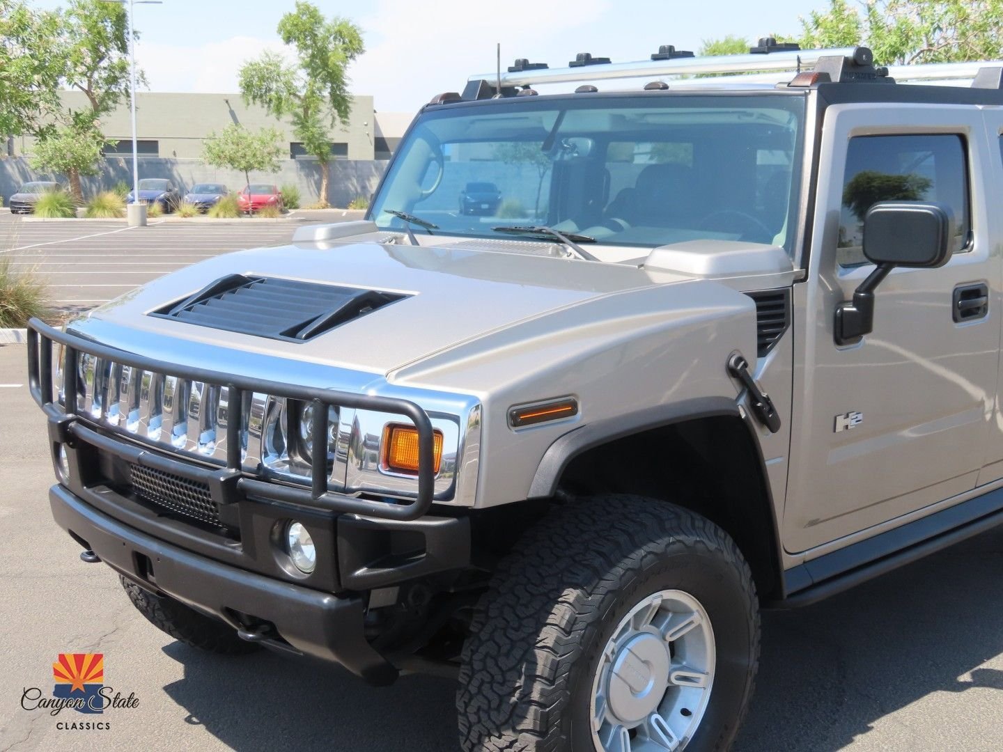 Used 2003 HUMMER H2 w/ Preferred Equipment Group image 37