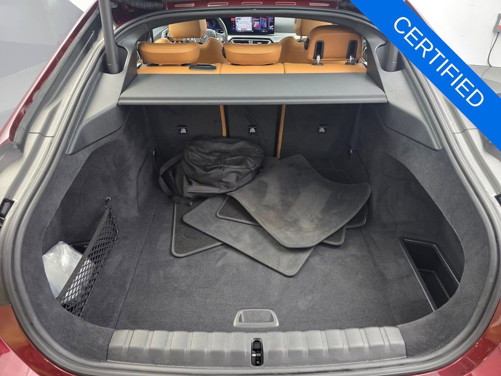 Certified 2023 BMW i4 eDrive35 image 16