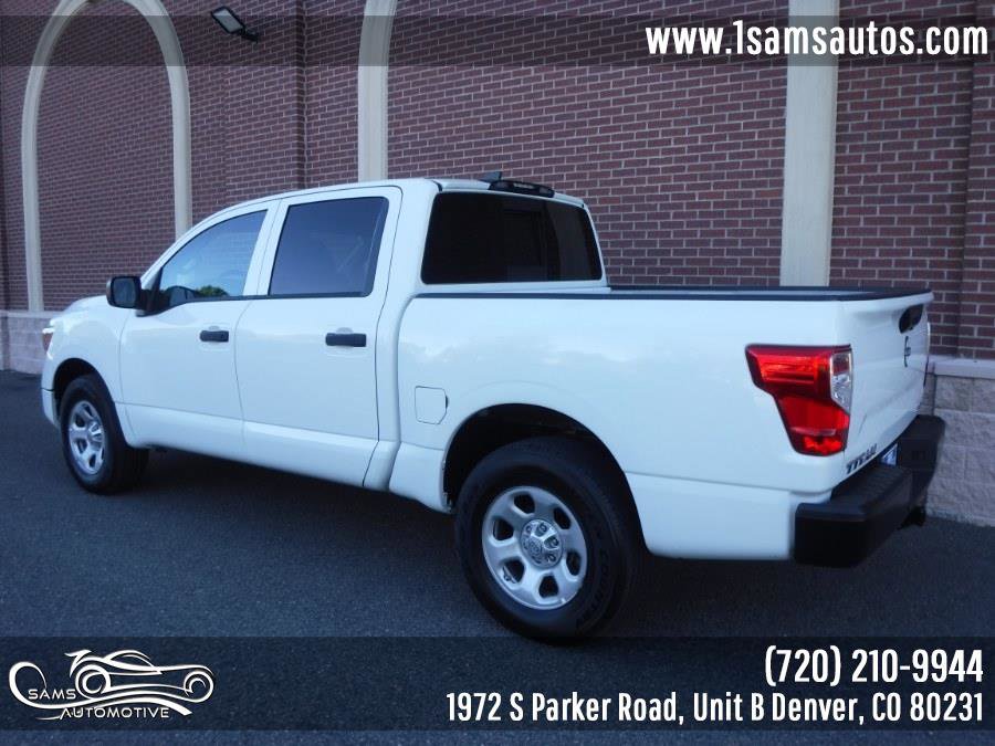 Used 2023 Nissan Titan S AWD/4WD image 4