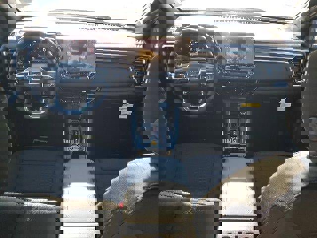 New 2025 GMC Canyon Elevation image 14