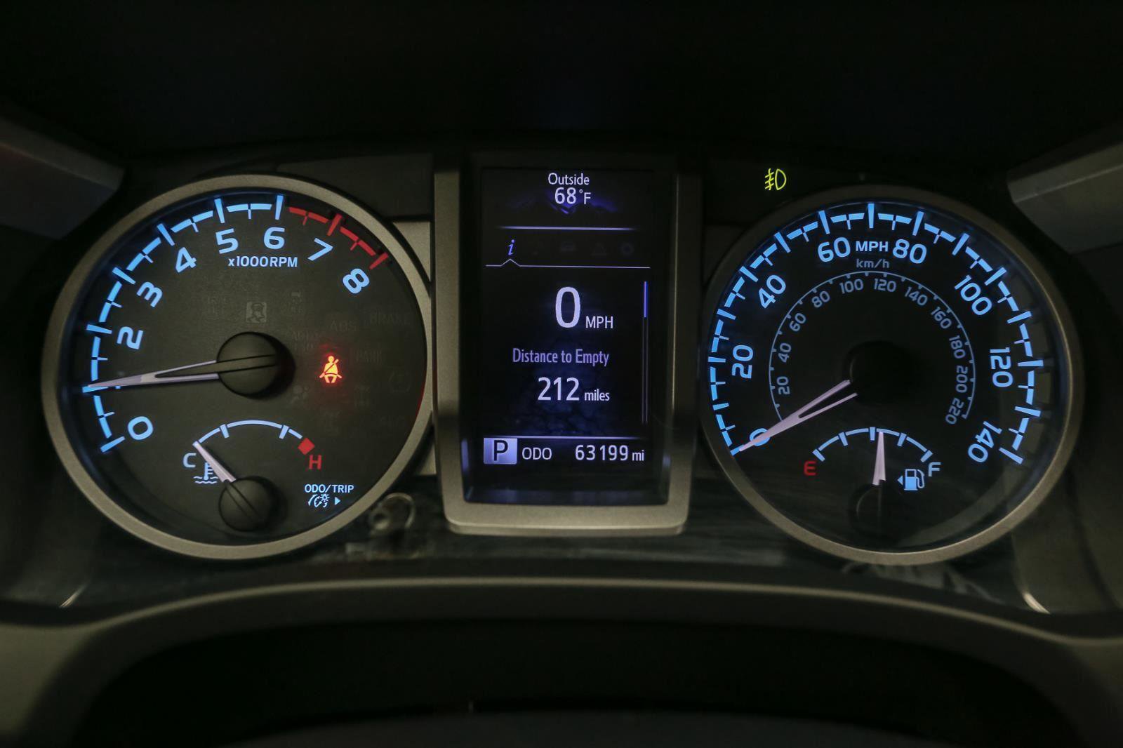 Used 2017 Toyota Tacoma SR5 image 33