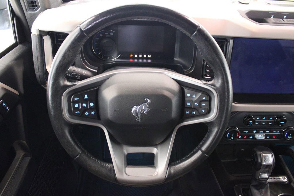 Used 2022 Ford Bronco Wildtrak image 24