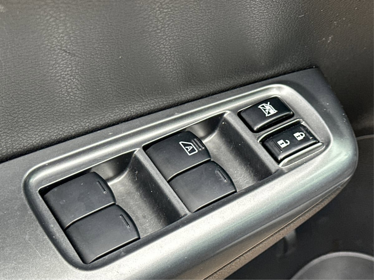 Used 2014 Subaru Impreza WRX Limited image 32