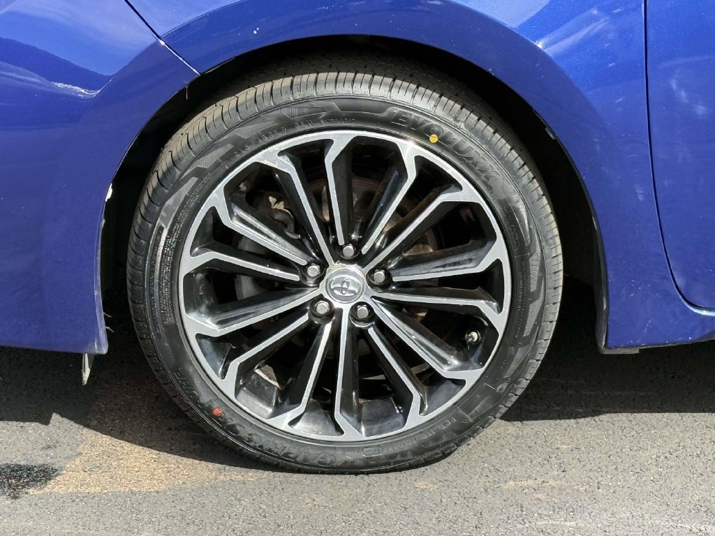 Used 2015 Toyota Corolla S FWD image 5