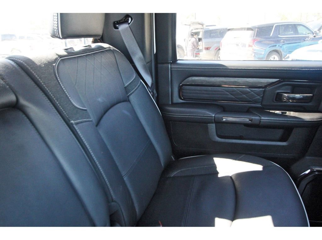 Used 2025 RAM 2500 Limited image 15