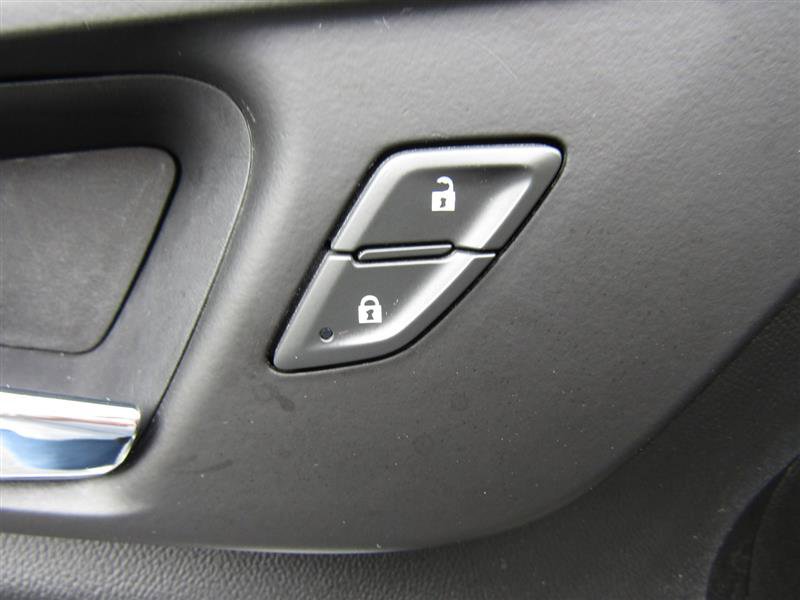 Used 2022 Chevrolet Malibu LT image 10