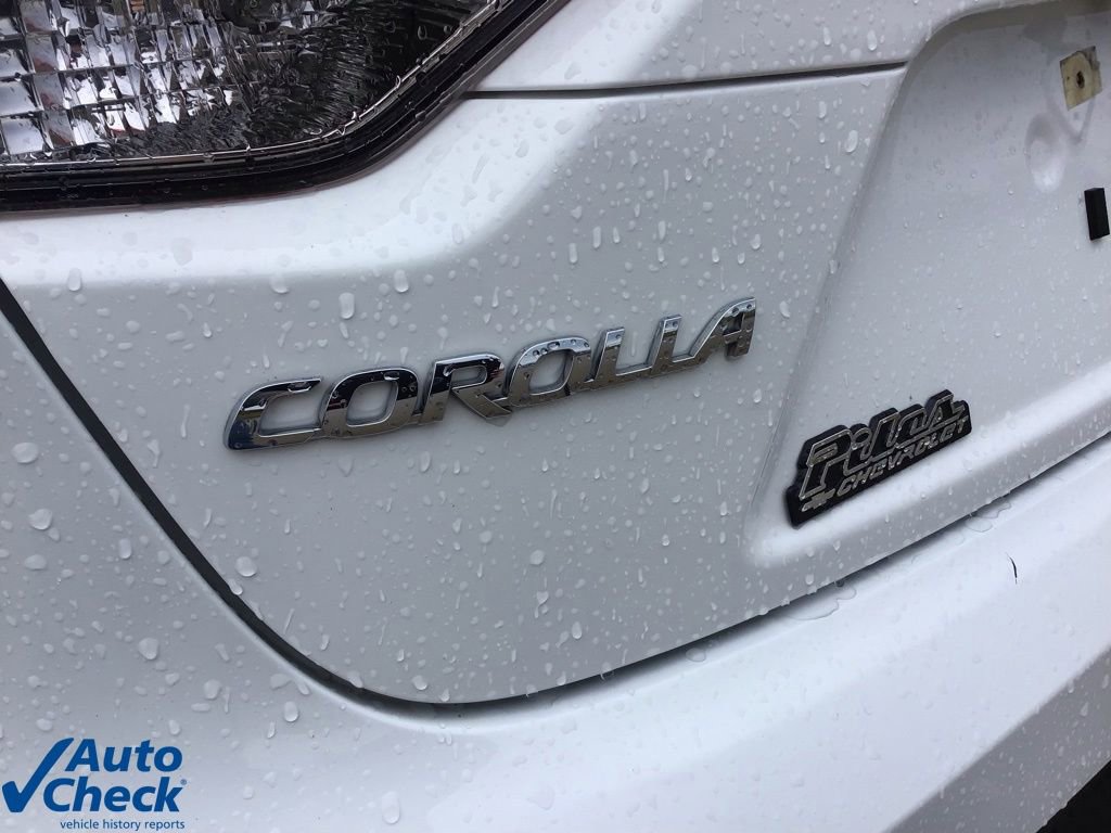 Used 2024 Toyota Corolla LE image 39