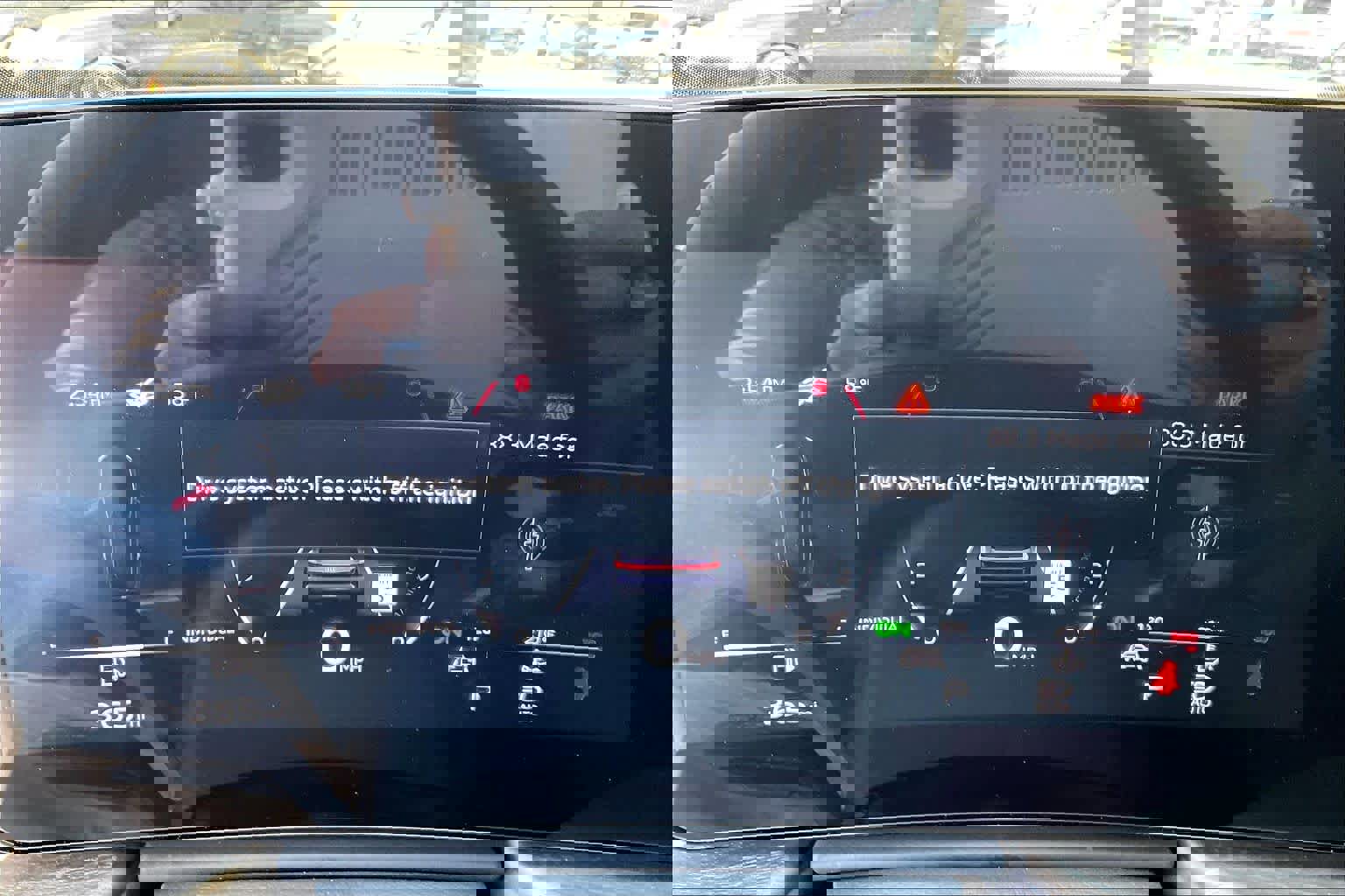 Used 2025 Audi Q5 Premium w/ Convenience Package image 24