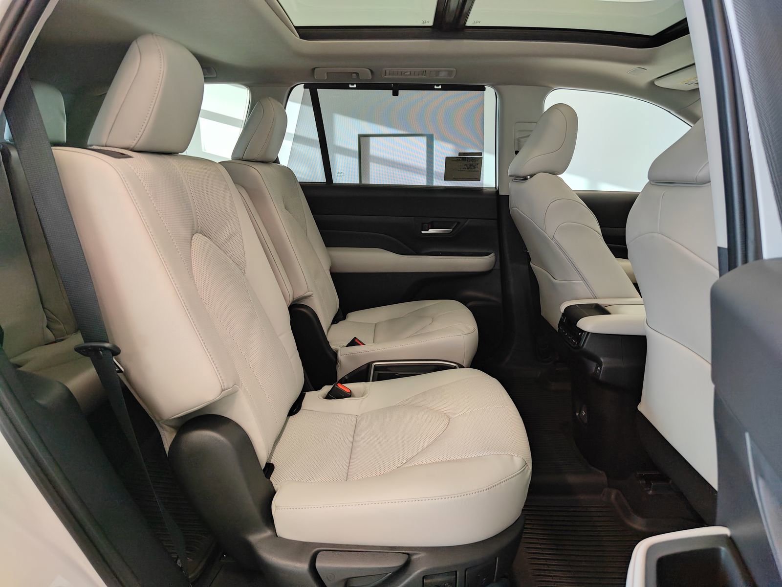 New 2026 Toyota Grand Highlander Limited image 22