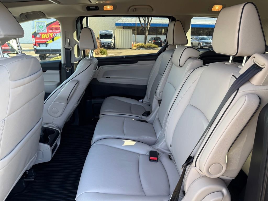 Certified 2026 Honda Odyssey Touring image 16
