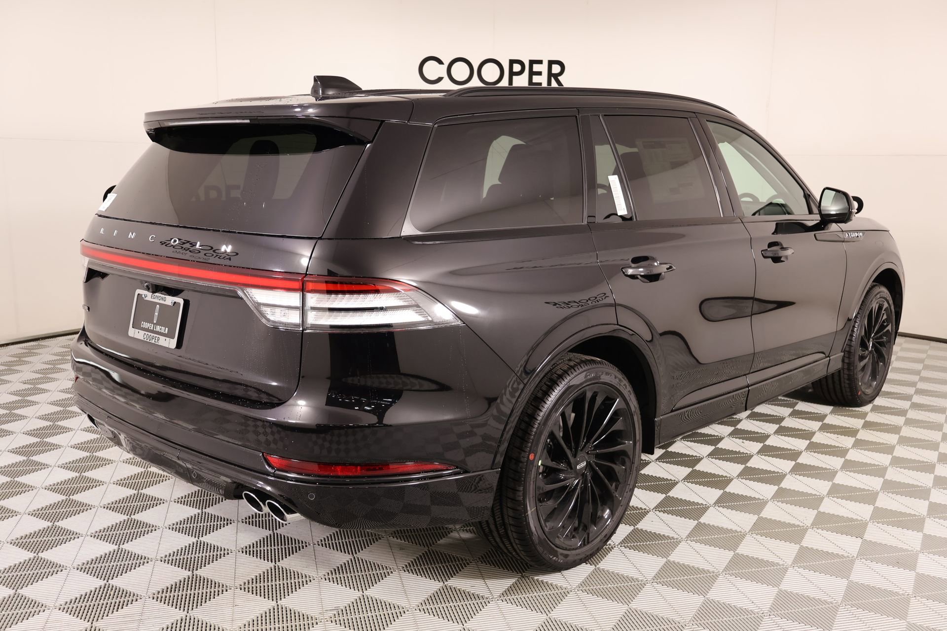 New 2026 Lincoln Aviator Reserve AWD/4WD image 22