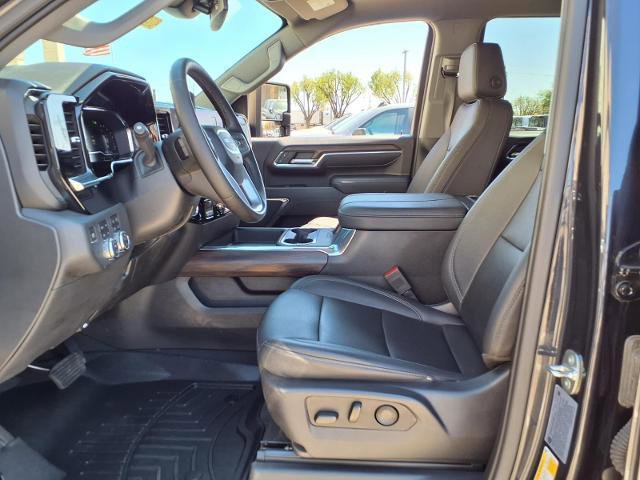 Used 2024 GMC Sierra 2500 SLT w/ SLT Premium Package image 18