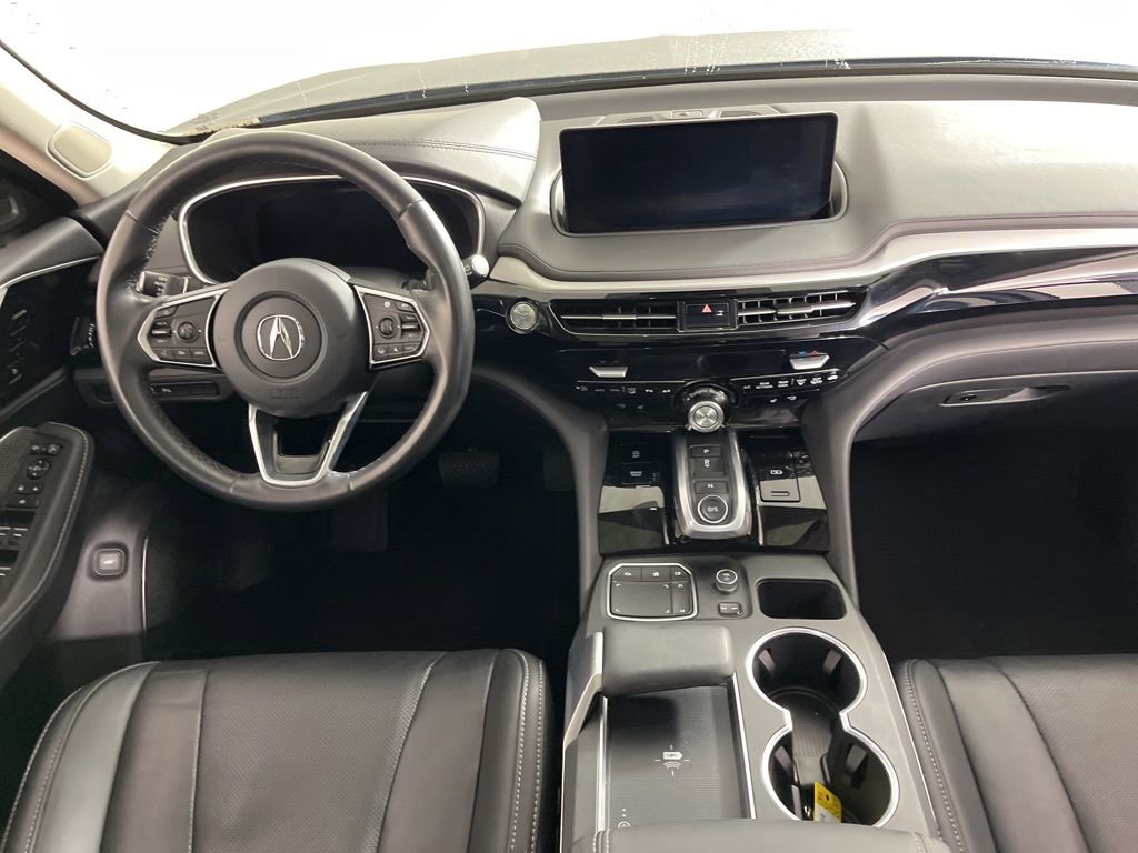 Used 2023 Acura MDX SH-AWD w/ Technology Package image 4