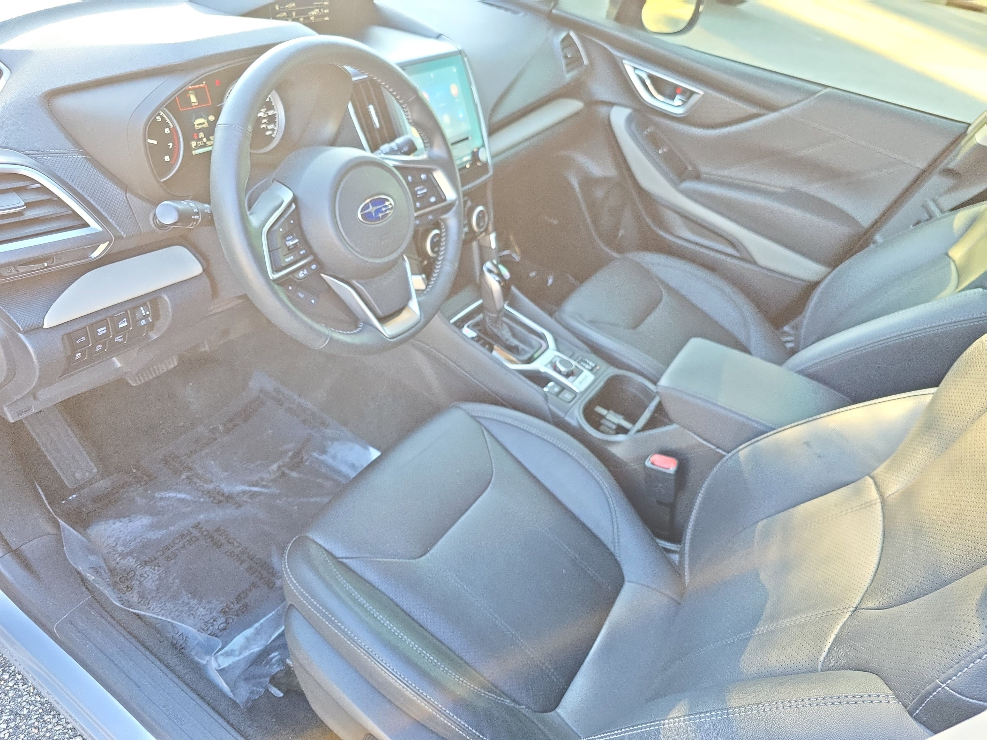 Used 2022 Subaru Forester Limited w/ Popular Package #2 image 16