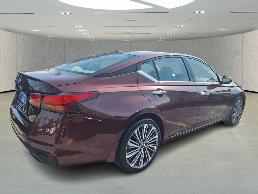 Used 2024 Nissan Altima 2.5 SL image 5