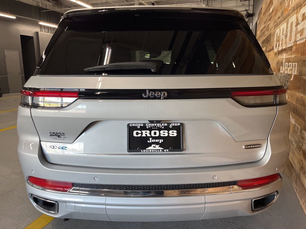 Used 2023 Jeep Grand Cherokee Overland image 24