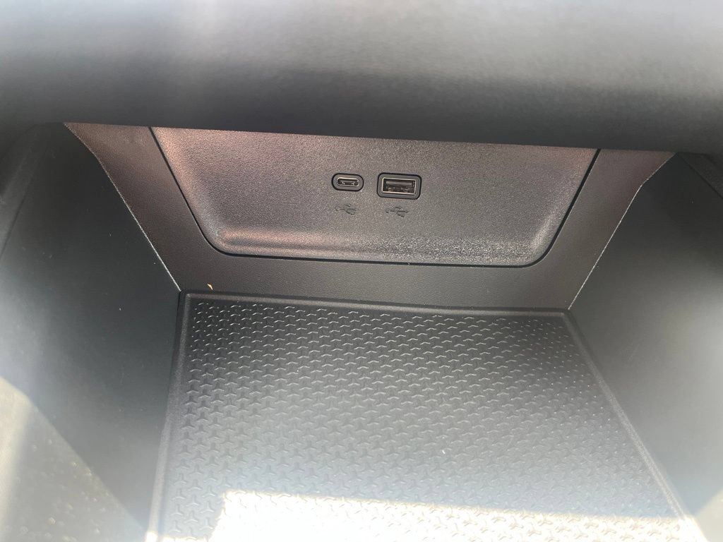 New 2026 Chevrolet Equinox LT w/ Convenience Package II FWD image 26