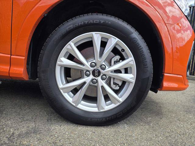 Certified 2025 Audi Q3 2.0T Premium Plus w/ Premium Plus Package AWD/4WD image 9