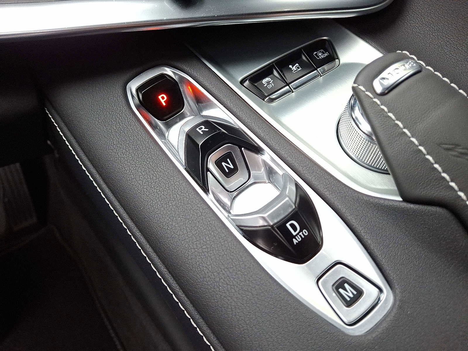 Used 2024 Chevrolet Corvette Stingray Preferred Cpe w/ Z51 Performance Package image 14