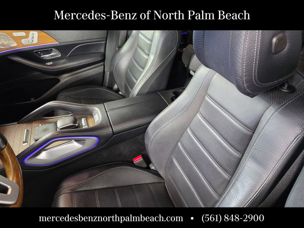 Used 2021 Mercedes-Benz GLS 580 4MATIC image 11