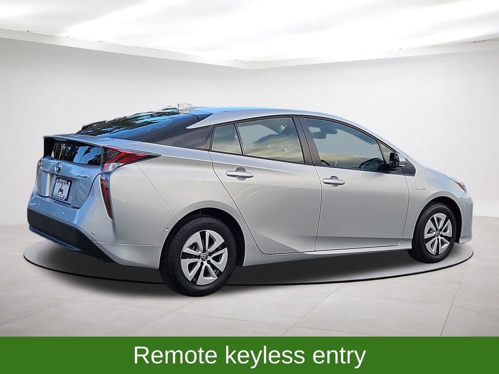 Used 2018 Toyota Prius Two image 7