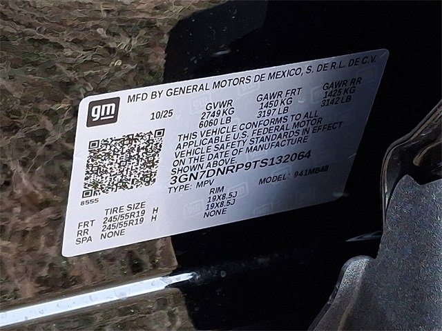 New 2026 Chevrolet Equinox EV LT image 17