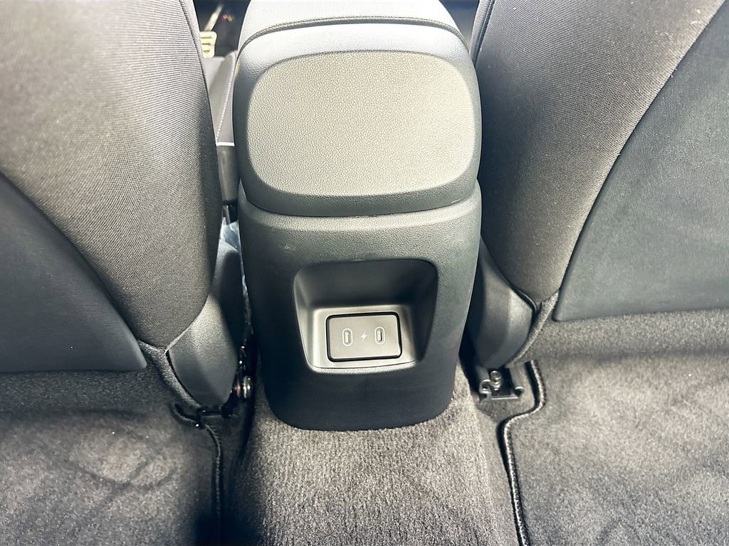 Certified 2026 Hyundai Elantra Sport image 23