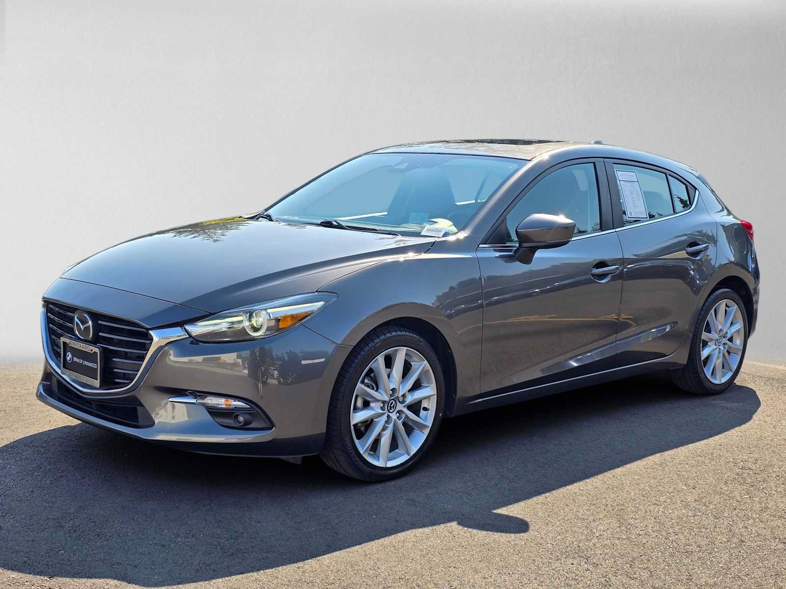 Used 2017 MAZDA MAZDA3 Grand Touring w/ Premium Equipment Package FWD image 7
