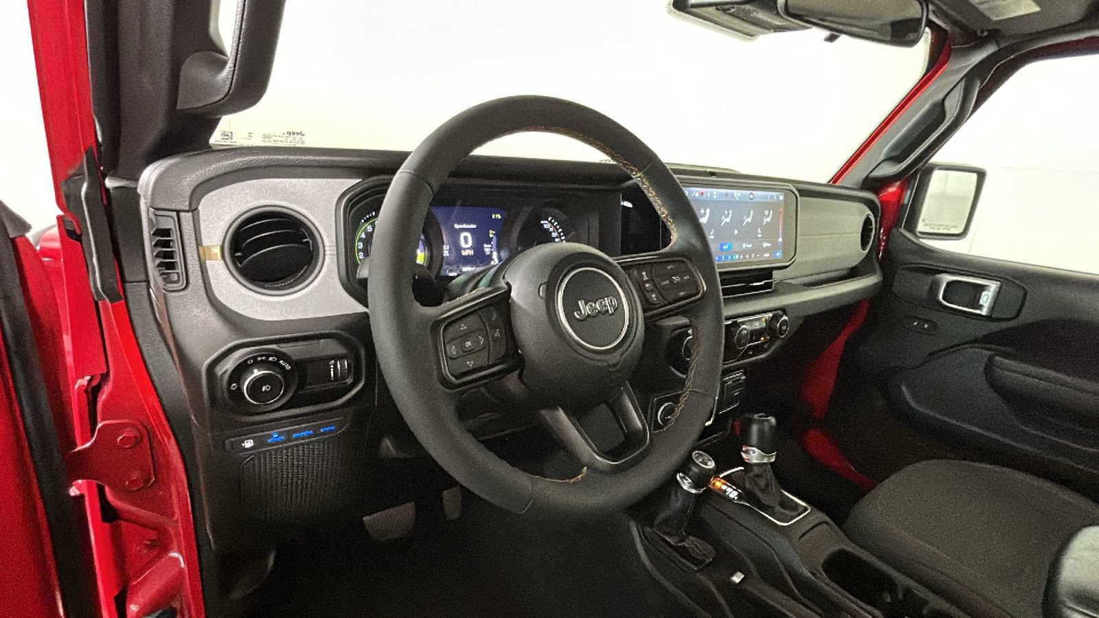 Used 2024 Jeep Wrangler Unlimited w/ Convenience Group AWD/4WD image 16