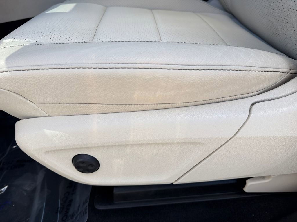 Used 2021 Mercedes-Benz GLE 350 4MATIC image 16