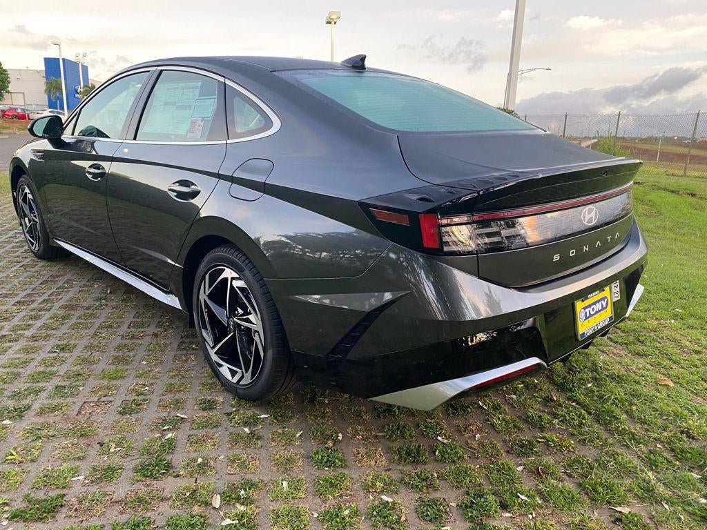 New 2026 Hyundai Sonata SEL FWD image 5