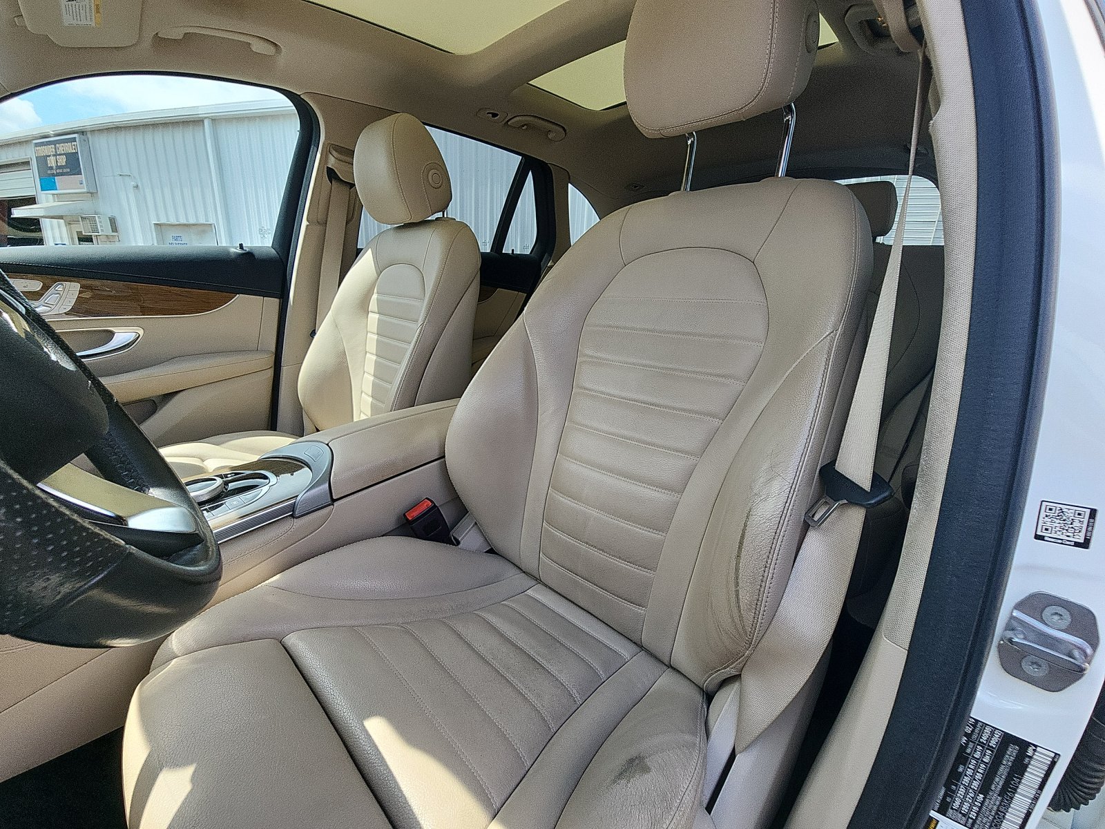 Used 2019 Mercedes-Benz GLC 300 image 22