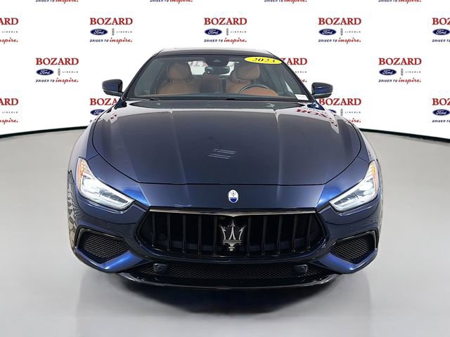 Used 2023 Maserati Ghibli Modena Q4 AWD/4WD image 2