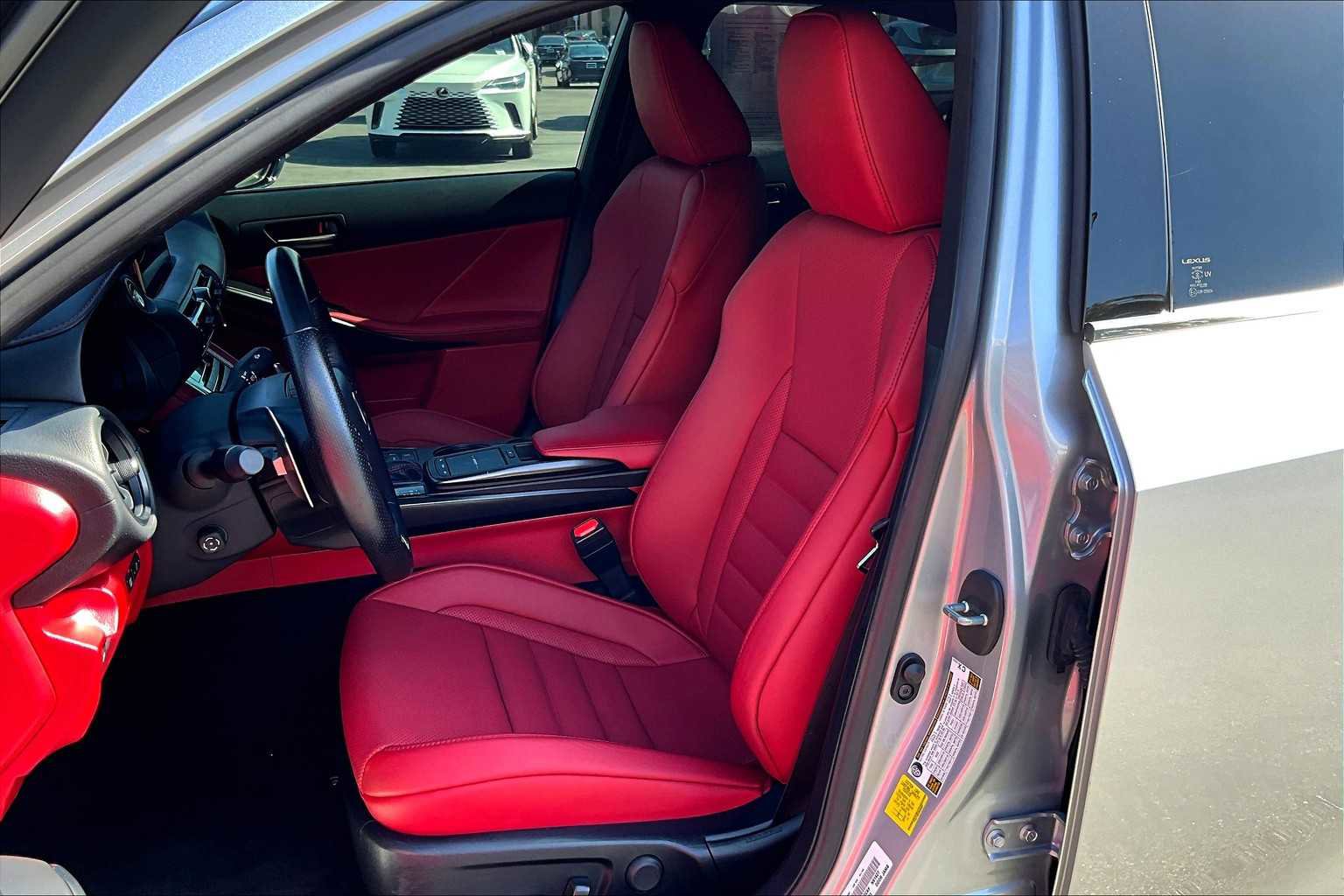 Used 2023 Lexus IS 350 F Sport image 5