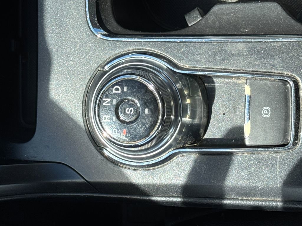 Used 2018 Ford Fusion SE w/ Equipment Group 201A image 27